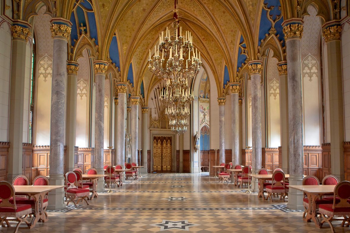SCHLÖSSERWELTEN EUROPAS – Schloss Baden-Württemberg